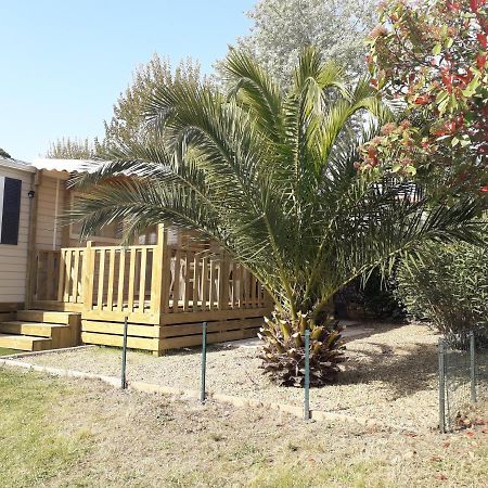 Mobil Home Neuf 2 Chambres 6 Personnes Saint Aygulf Plage Frejus Luaran gambar